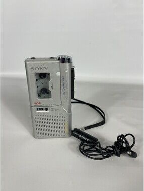 Sony M-540V Microcassette-Corder VOR Silver Voice Activated Recorder